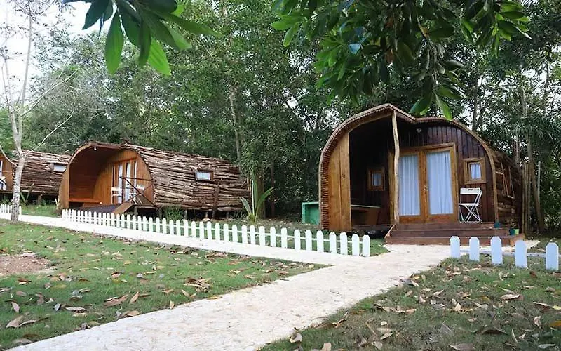 Hotell Helpa Eco Cabins Bayaguana