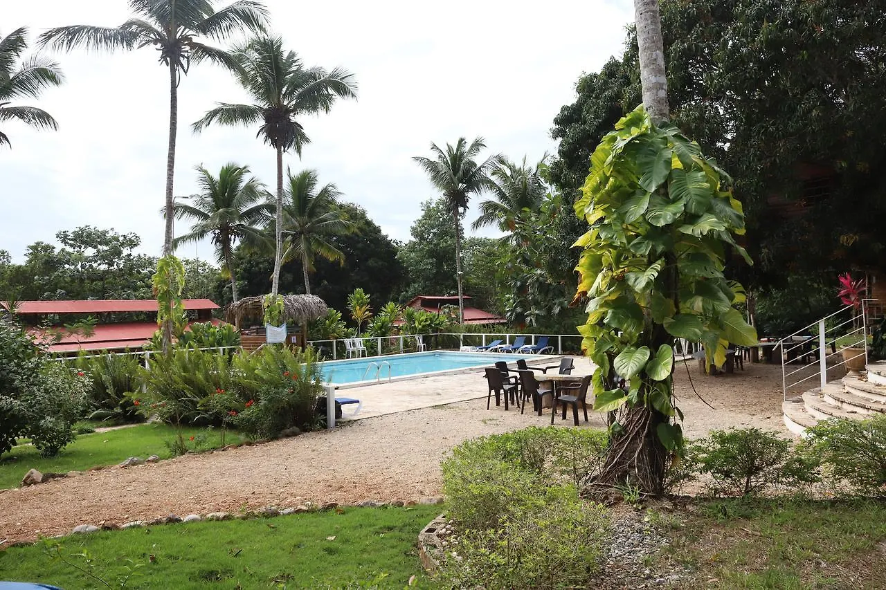 Helpa Eco Cabins Bayaguana Hotell